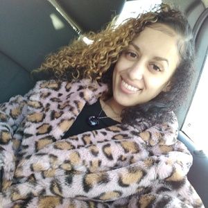 Meet your Posher, Brittany